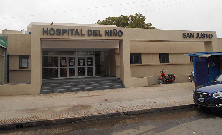 Crisis de salud en La Matanza: Un nene quedó atrapado en el ascensor rumbo al quirófano y la operación fue postergada