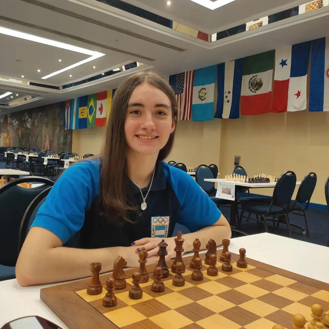 Candela Francisco, la pequeña reina que con sus jugadas pone en jaque a la historia del ajedrez