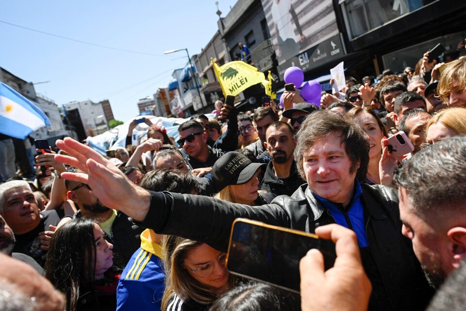 La batalla de Milei en el conurbano y un intendente que sube en silencio