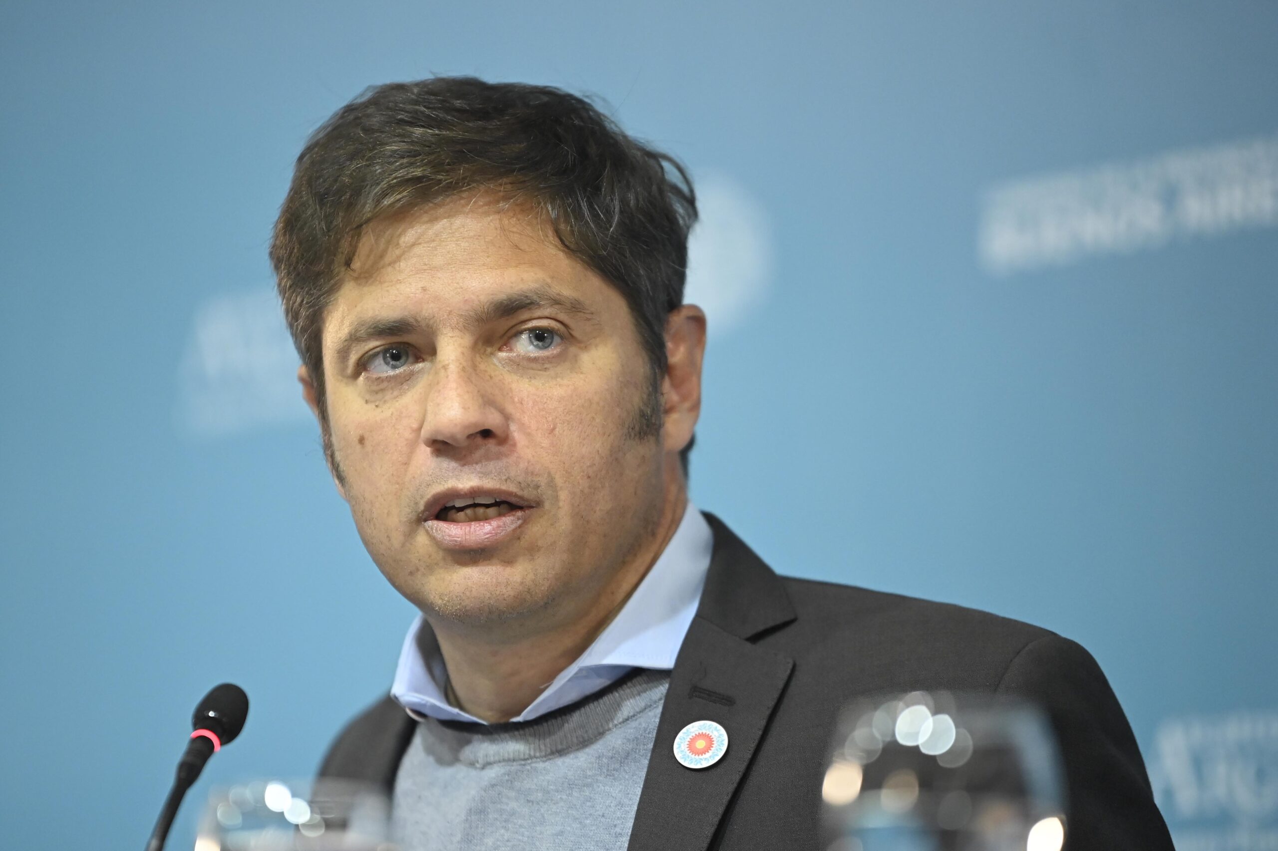 Kicillof reclama fondos pero gasta miles de  millones en educación sexual