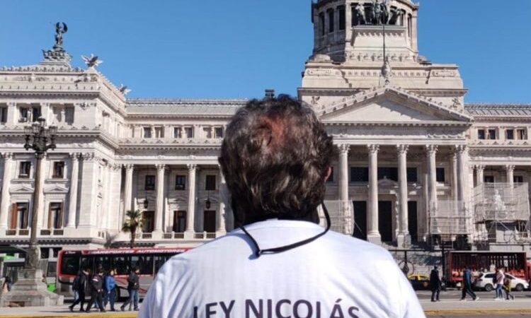 La “Ley Nicolás”, para darle calidad y seguridad a los pacientes, pierde estado parlamentario