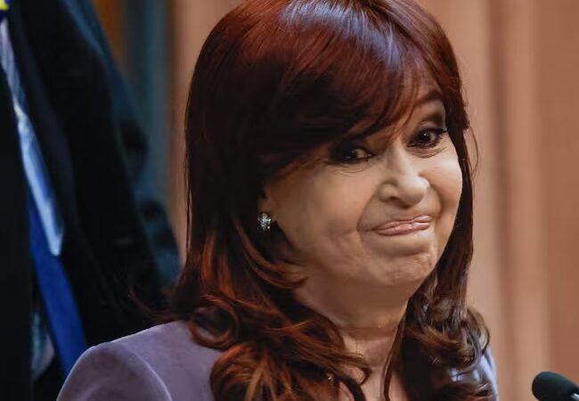 Cristina presa: ahora la justicia busca subastar sus propiedades y decomisar millones de dólares