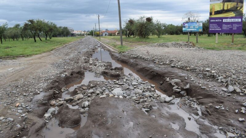 Merlo: tierra de nadie y barro