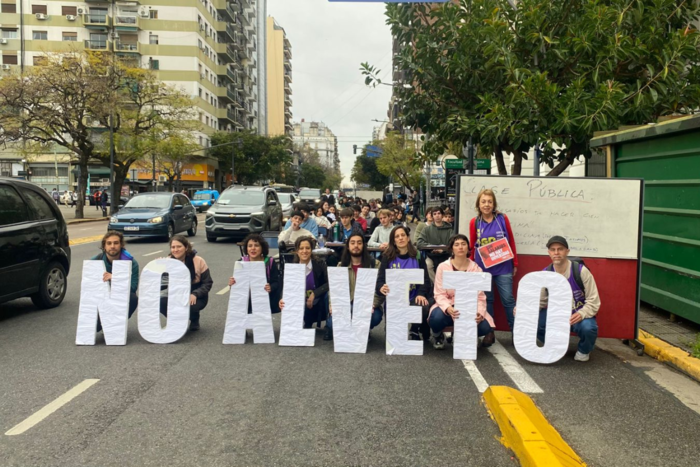 La Universidad vuelve a salir a la calle
