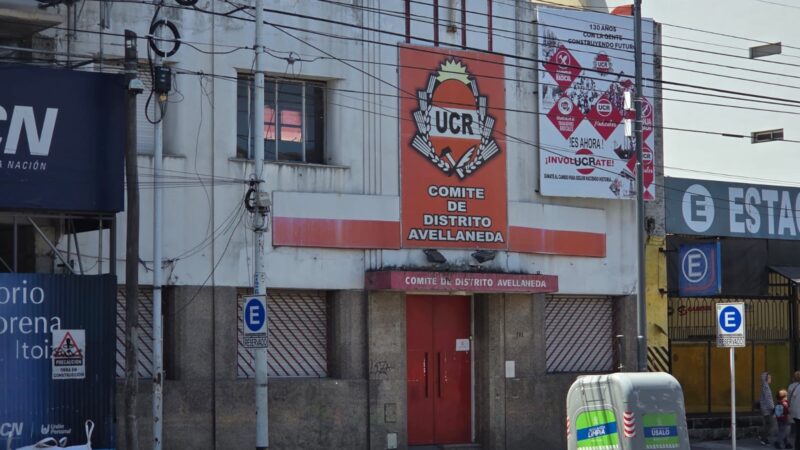 La UCR en su laberinto