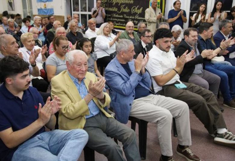 Fuerte repudio de radicales a la presencia de Ferraresi en el Comité Avellaneda