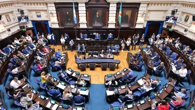 Kicillof, con presupuesto pero sin ley de endeudamiento por ahora