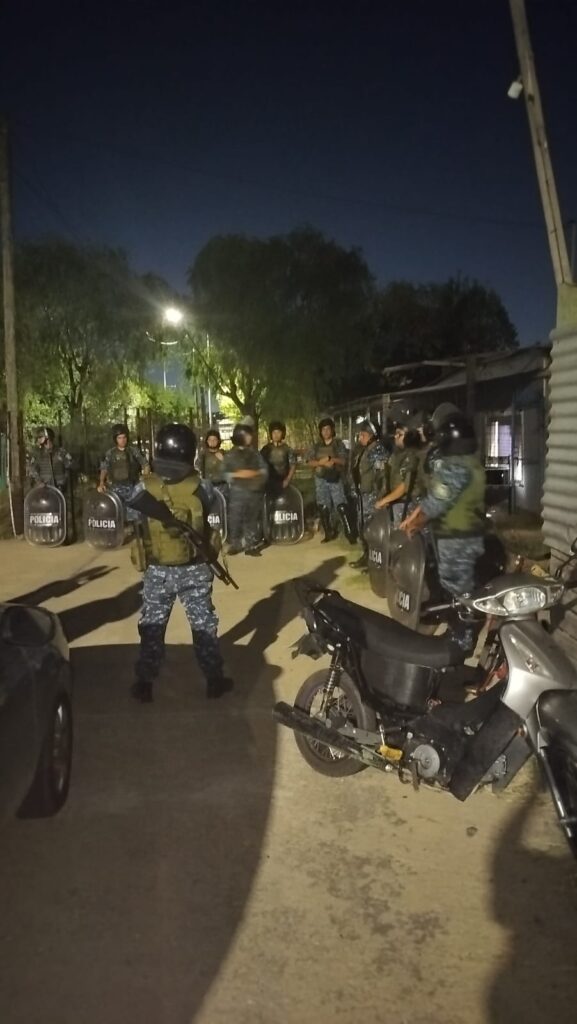 Avellaneda: denunció contaminación de una empresa y la desalojaron de su casa