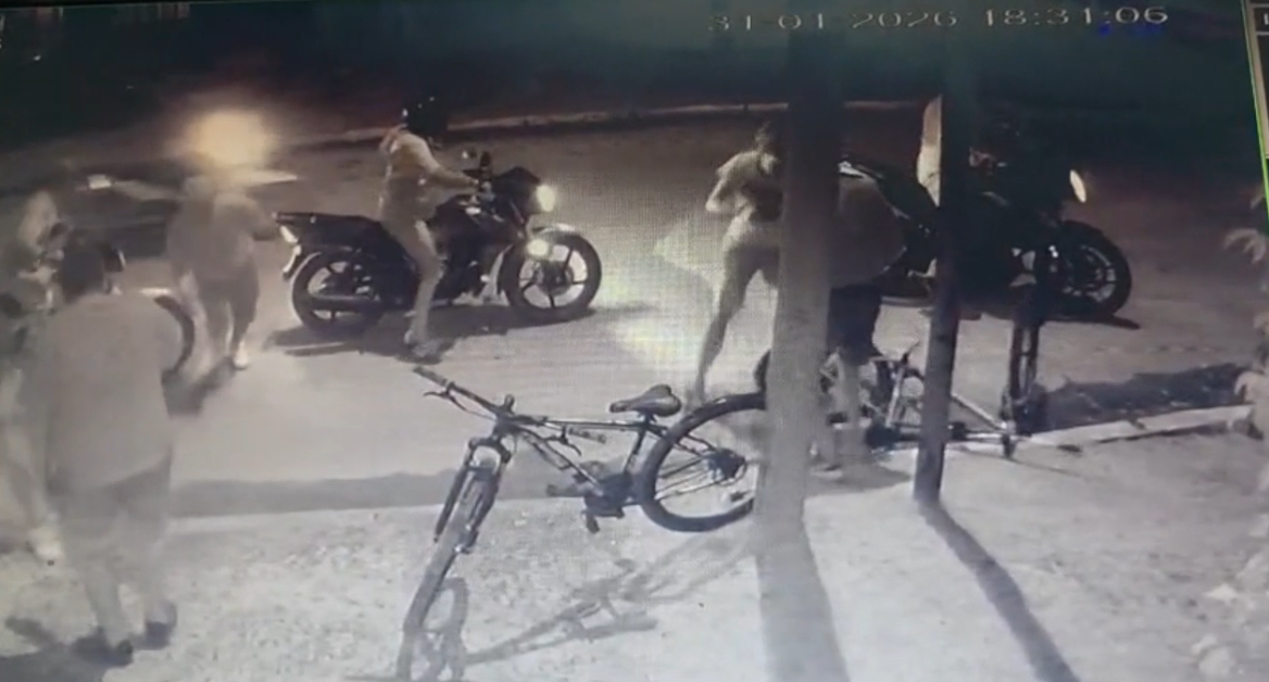 Laferrere: defendió a su hijo de un robo y casi lo matan