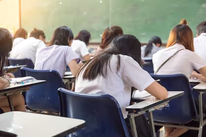Cuentas que no dan: otra suba en los colegios privados