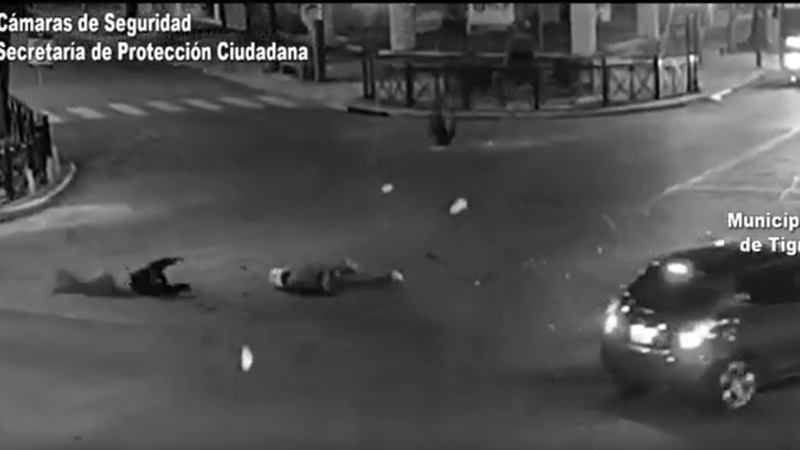 Tigre: Pasaron en rojo, chocaron de frente y sobrevivieron de milagro