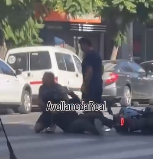 Vecinos contra delincuentes