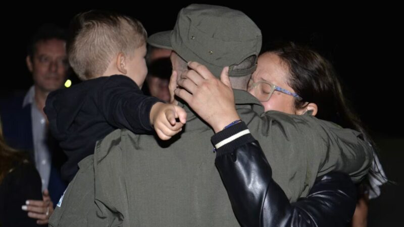 El fin de una pesadilla de 14 meses: Nahuel Gallo fue liberado y volvió al país