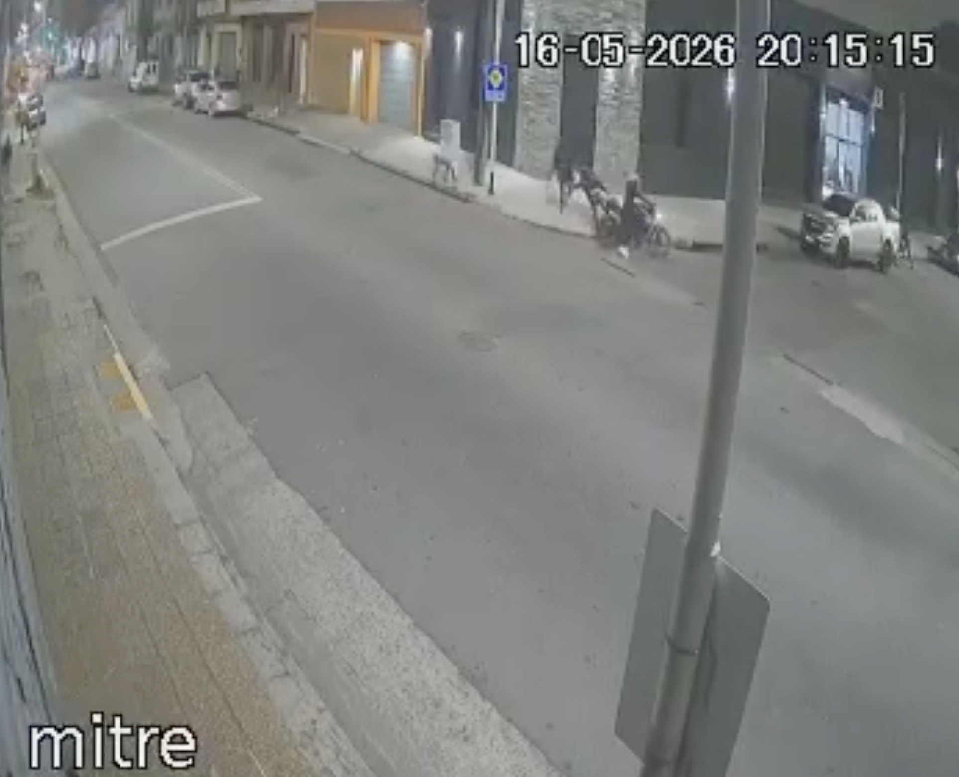 Salvaje asalto en Avellaneda: le pegaron tanto que terminó en el hospital