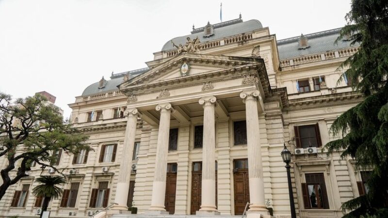 La legislatura: un elefante que cuesta caro
