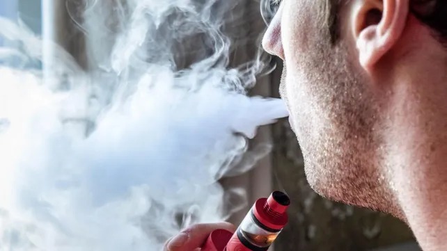 La Ciudad avanza contra el “vapeo”