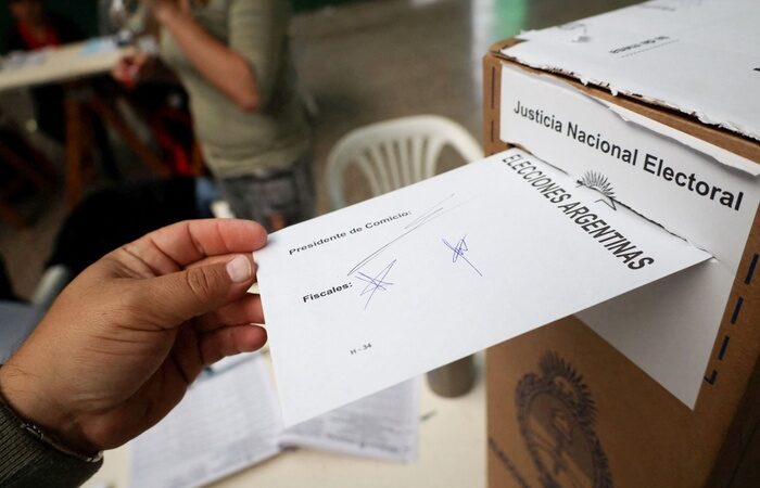 Los intendentes vuelven a la carga por la reelección indefinida