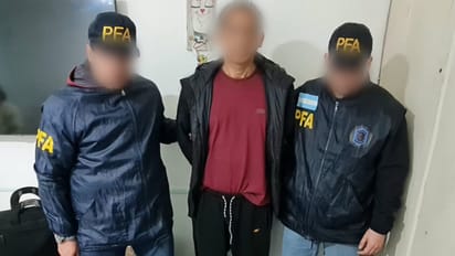 Detuvieron a cuatro personas acusadas de estafas virtuales y suplantación de identidad en Lanús