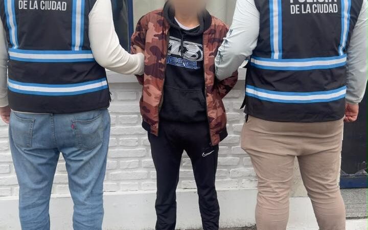 Robaba motos en Recoleta, las mostraba en TikTok y lo detuvieron en Lanús