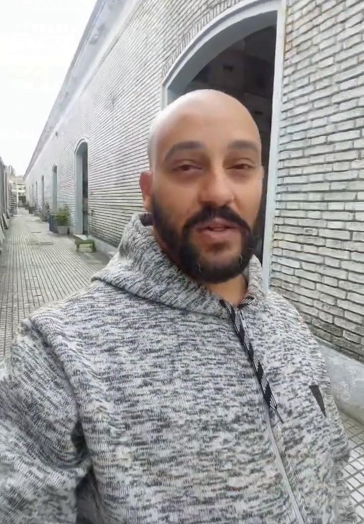 El hijo del Negro Olmedo, encerrado en el Cementerio de Avellaneda